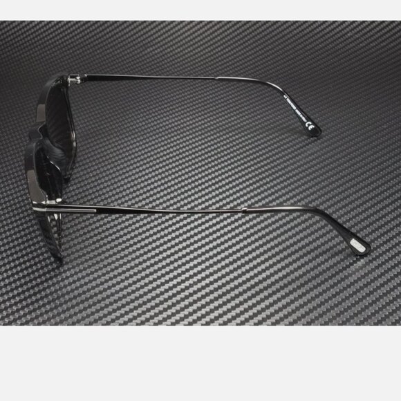 Tom Ford Black Smoke Men's Polarized Sunglasses - Picture 4 of 5